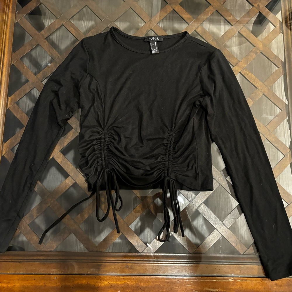 Publik Long Sleeve (Black)